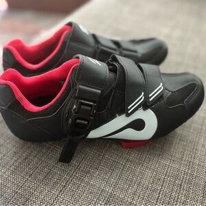Peloton Black and Red Athletic Cycling Shoes with Velcro Closure